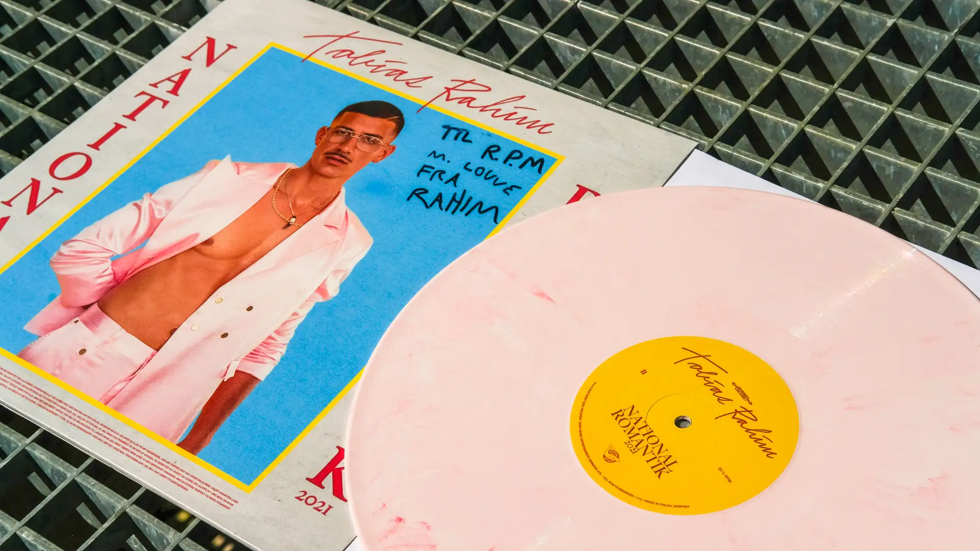 Tobias Rahim's signed record, National Romantik